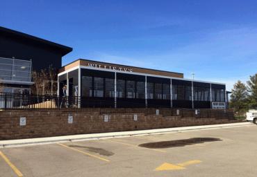 WillyTys-front-exterior