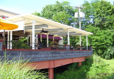 louvered-roof-with-infrared-heat-2