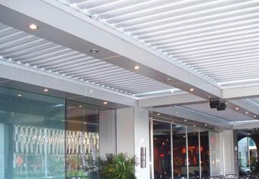 Equinox-Roof-white-LowRes