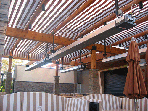 infrared-patio-heating-mounted-under-covered-pergola